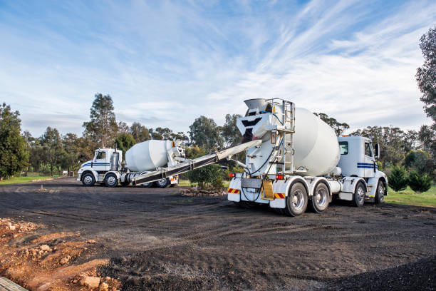 Best Concrete Flooring Contractor  in Lifornia City, CA