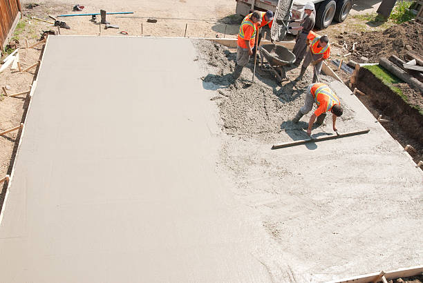 Best Concrete Repair Services  in Lifornia City, CA